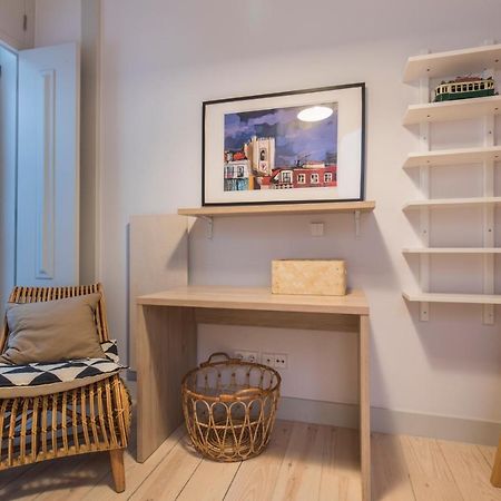 Lovelystay - 3 Bedroom Downtown Wonderwall Lisbon Bagian luar foto