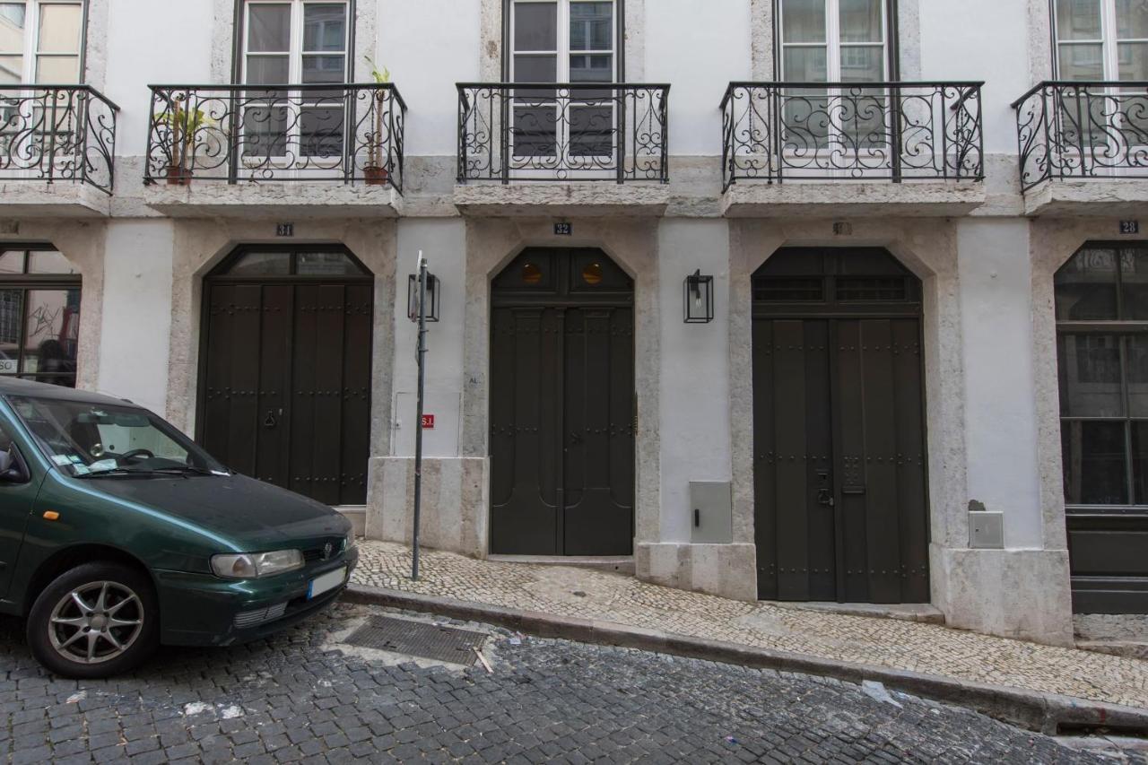Lovelystay - 3 Bedroom Downtown Wonderwall Lisbon Bagian luar foto