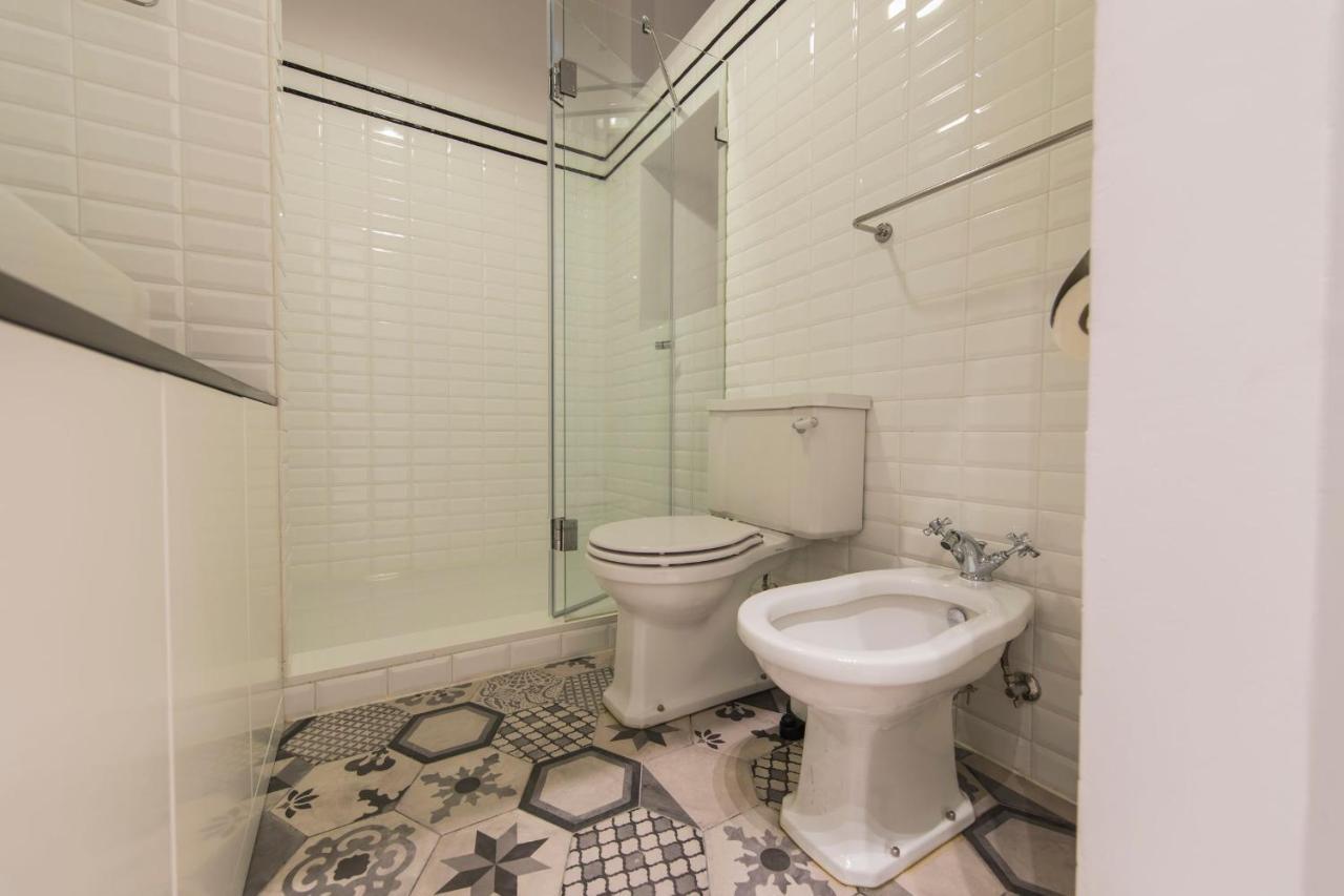 Lovelystay - 3 Bedroom Downtown Wonderwall Lisbon Bagian luar foto
