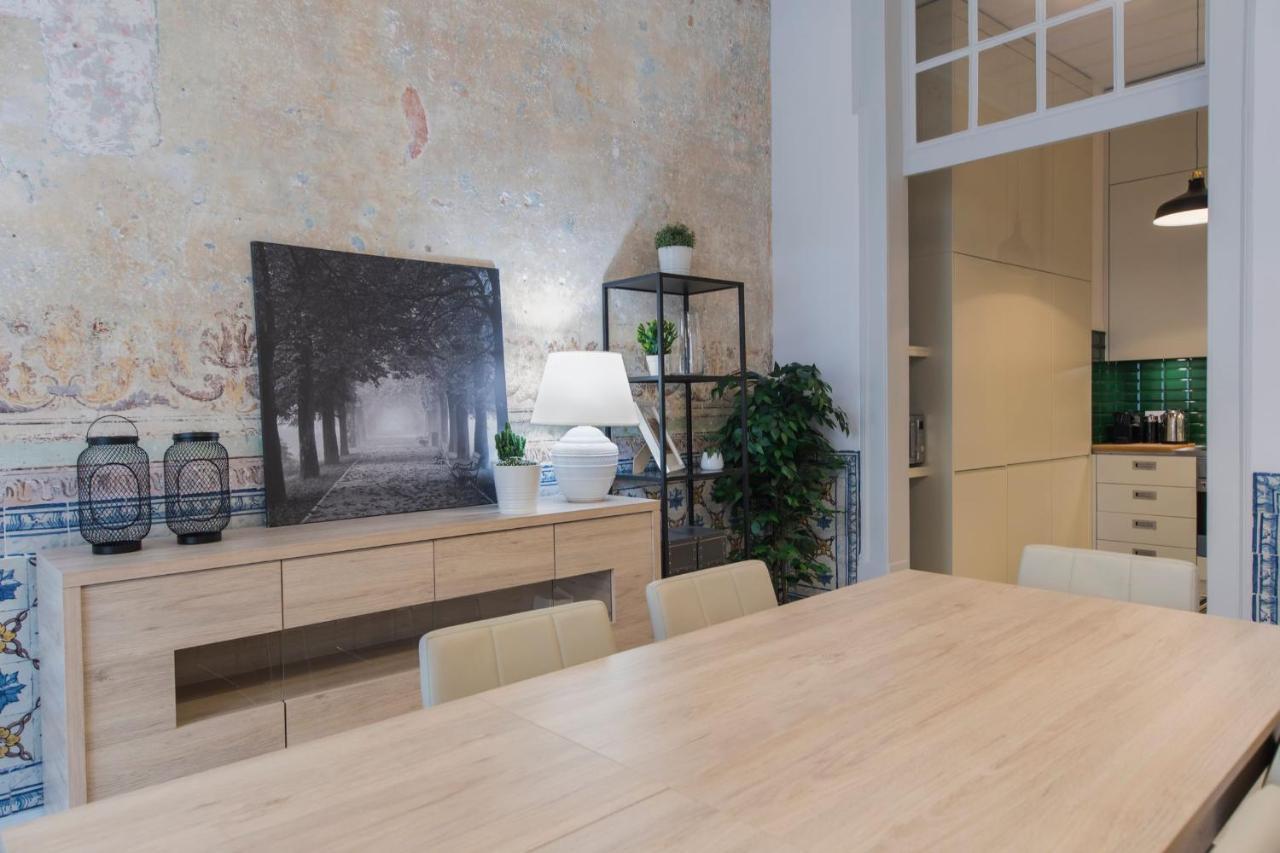 Lovelystay - 3 Bedroom Downtown Wonderwall Lisbon Bagian luar foto