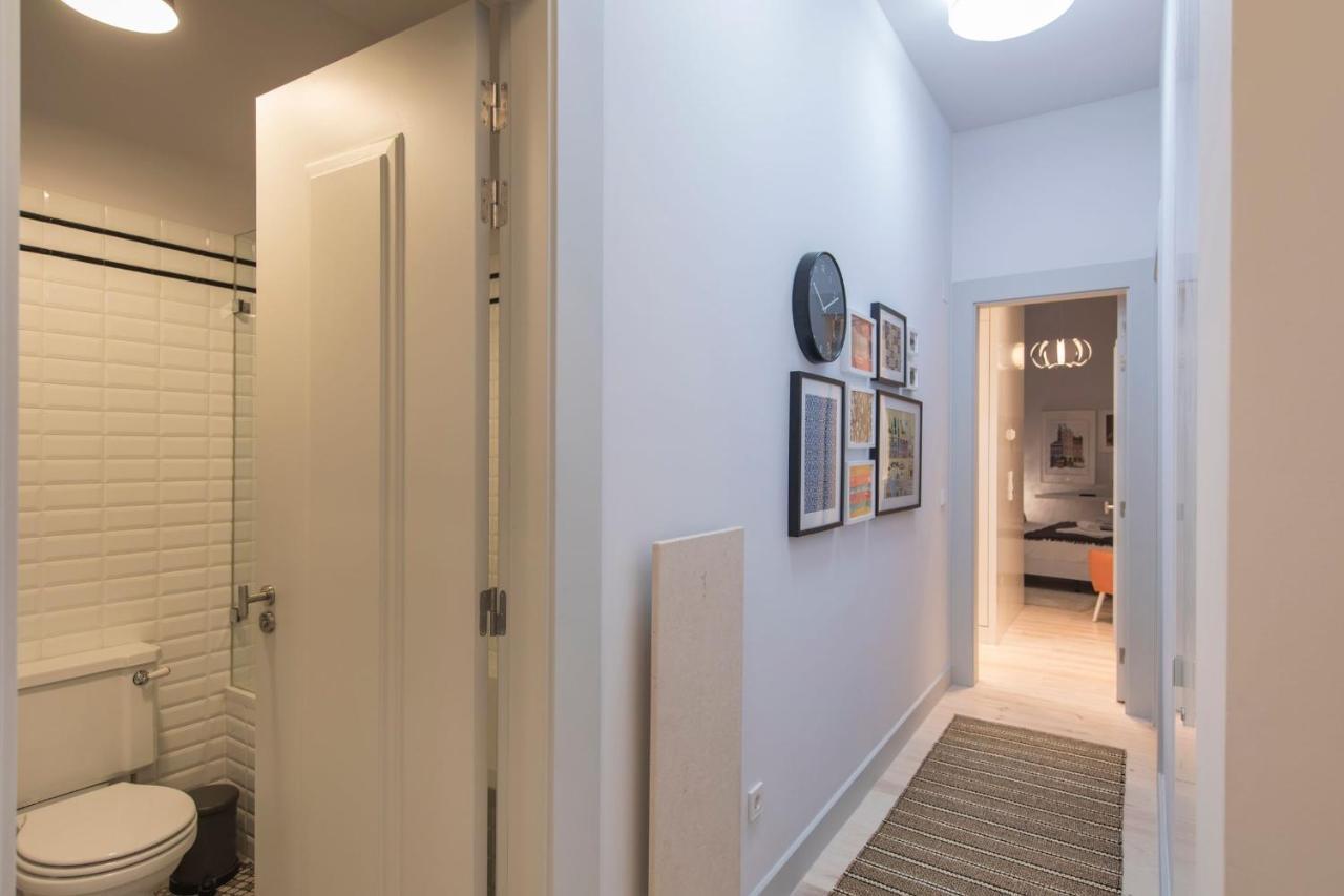 Lovelystay - 3 Bedroom Downtown Wonderwall Lisbon Bagian luar foto