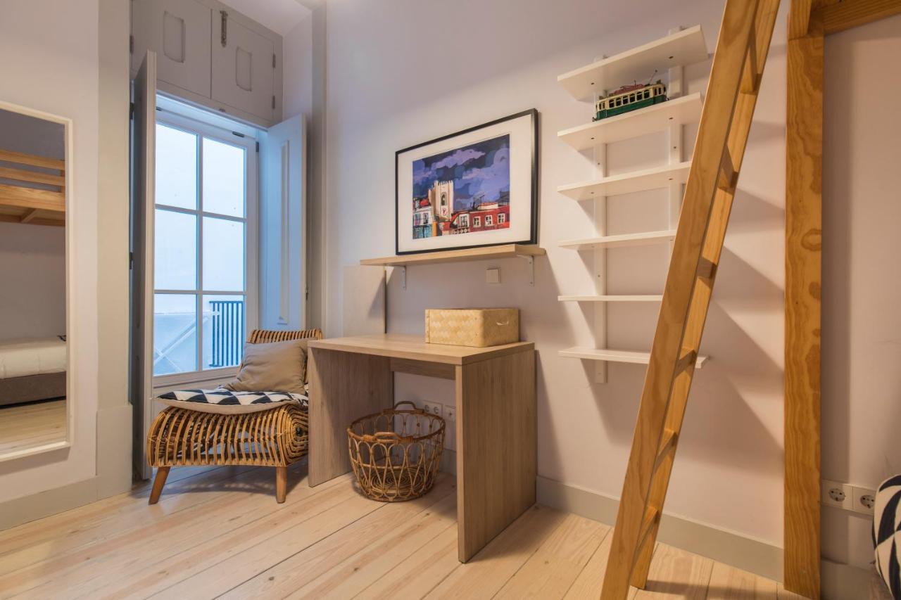 Lovelystay - 3 Bedroom Downtown Wonderwall Lisbon Bagian luar foto